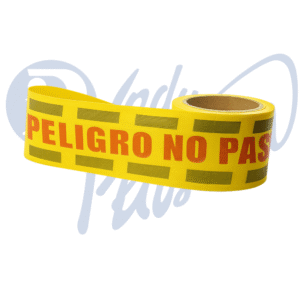 rollo de cinta de peligro amarilla con mensaje “PELIGRO NO PASE”